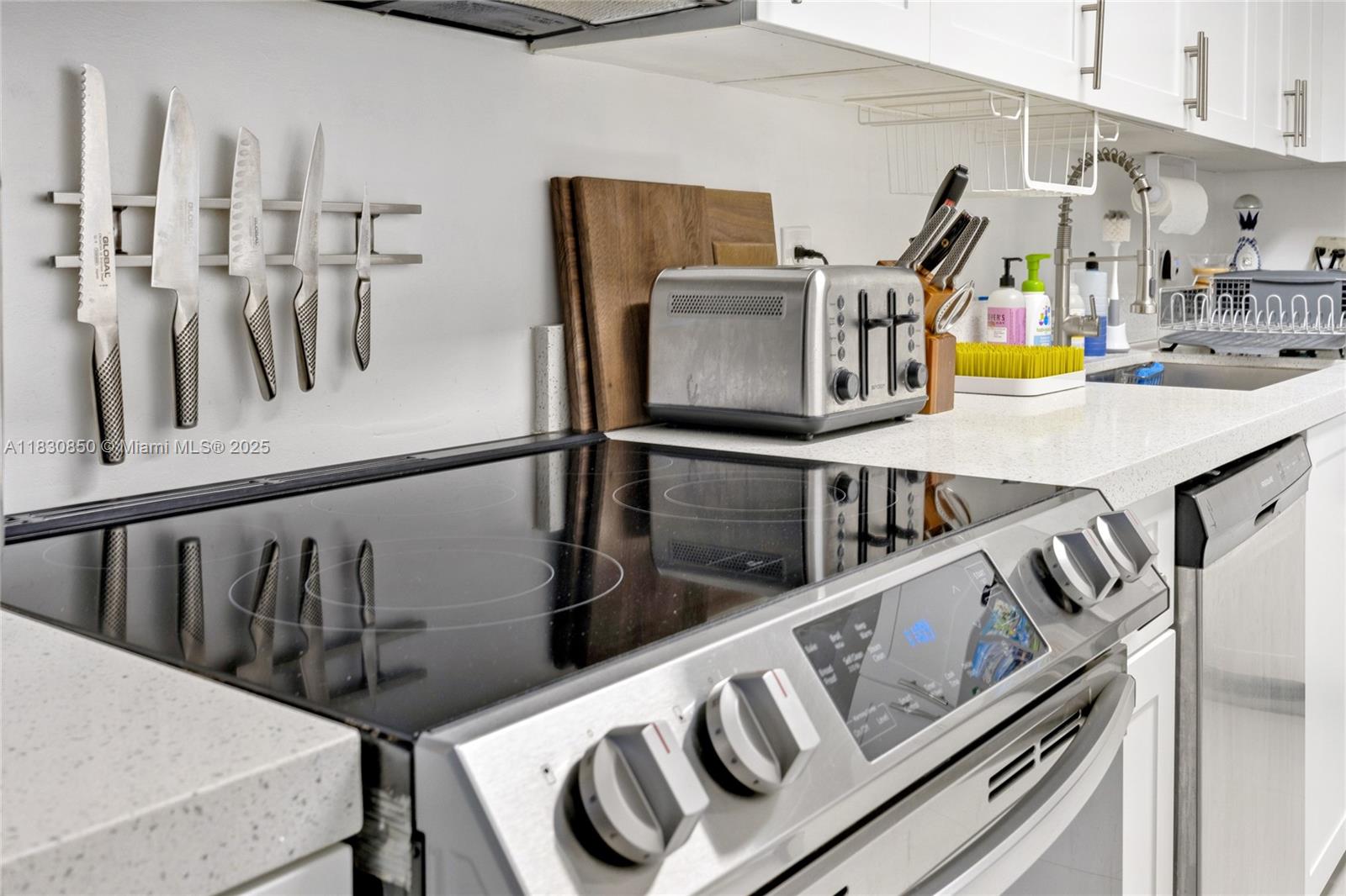 401 BLU OF NORTH BEACH CO - Residential