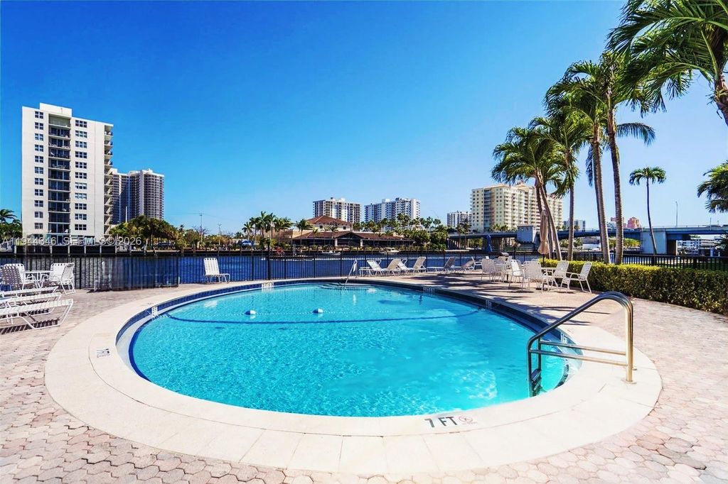 Photo of 2895 NE 32nd St #305, Fort Lauderdale, FL 33306 (MLS # A11944346)