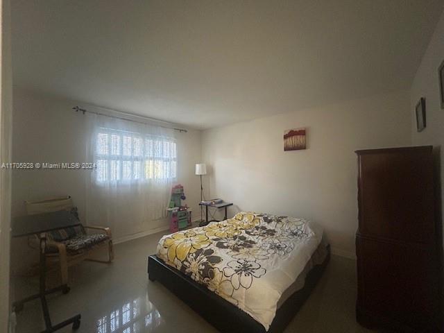 MEADOWBROOK TOWERS CONDO - Residential