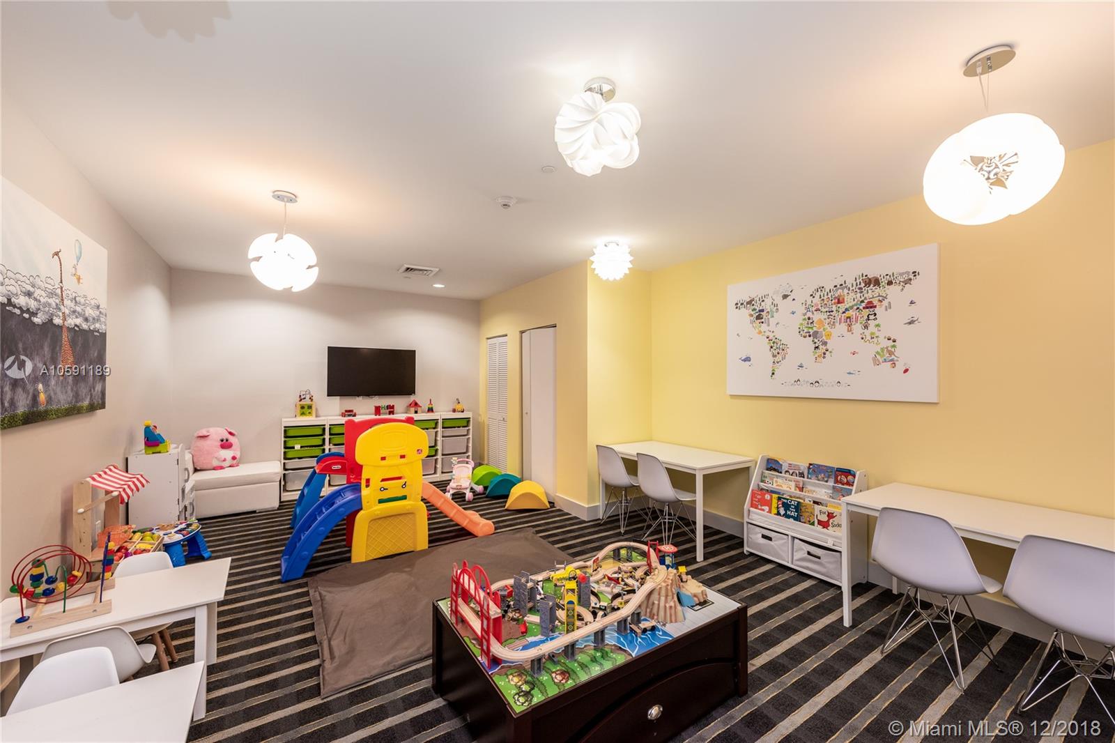 BAY HOUSE MIAMI - Residential Lease