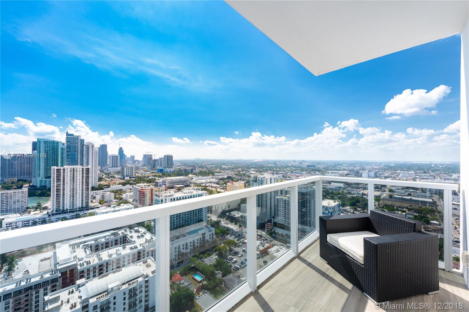 BAY HOUSE MIAMI - Residential Lease