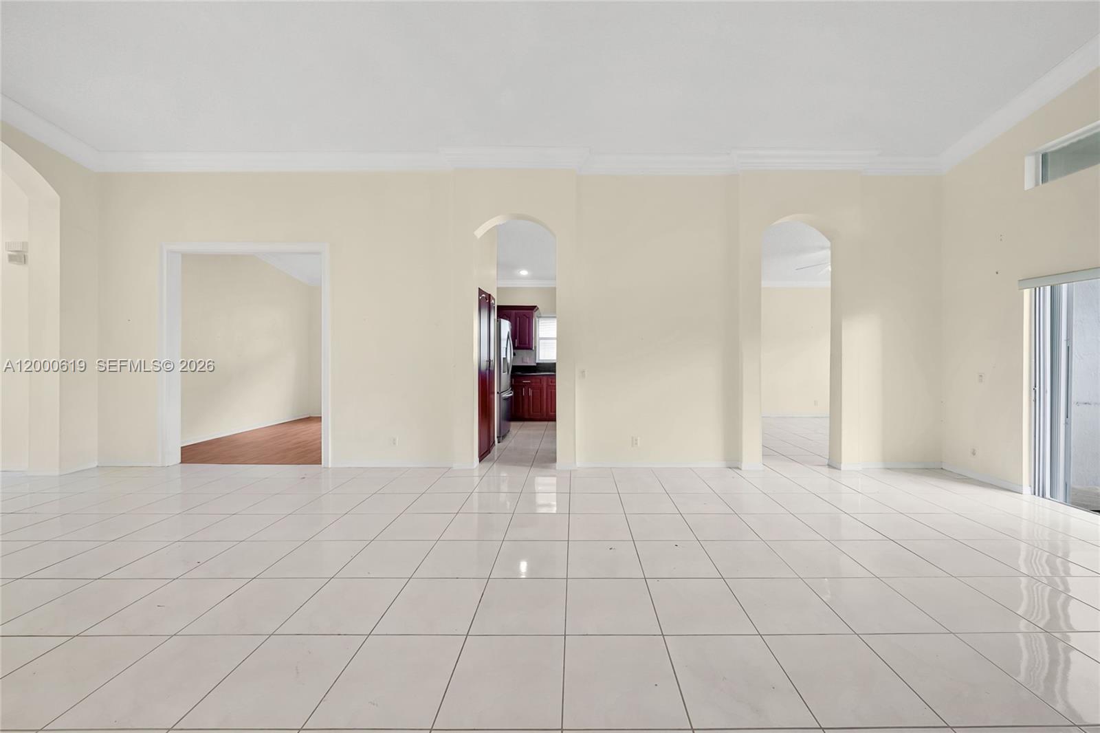 BALMORAL COUNTRY CLUB LAC - Residential