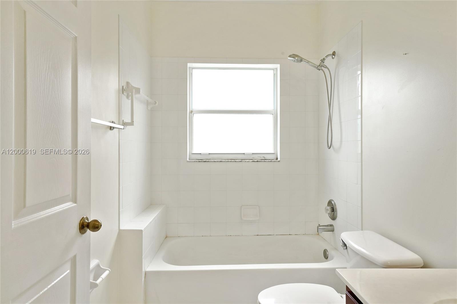 BALMORAL COUNTRY CLUB LAC - Residential