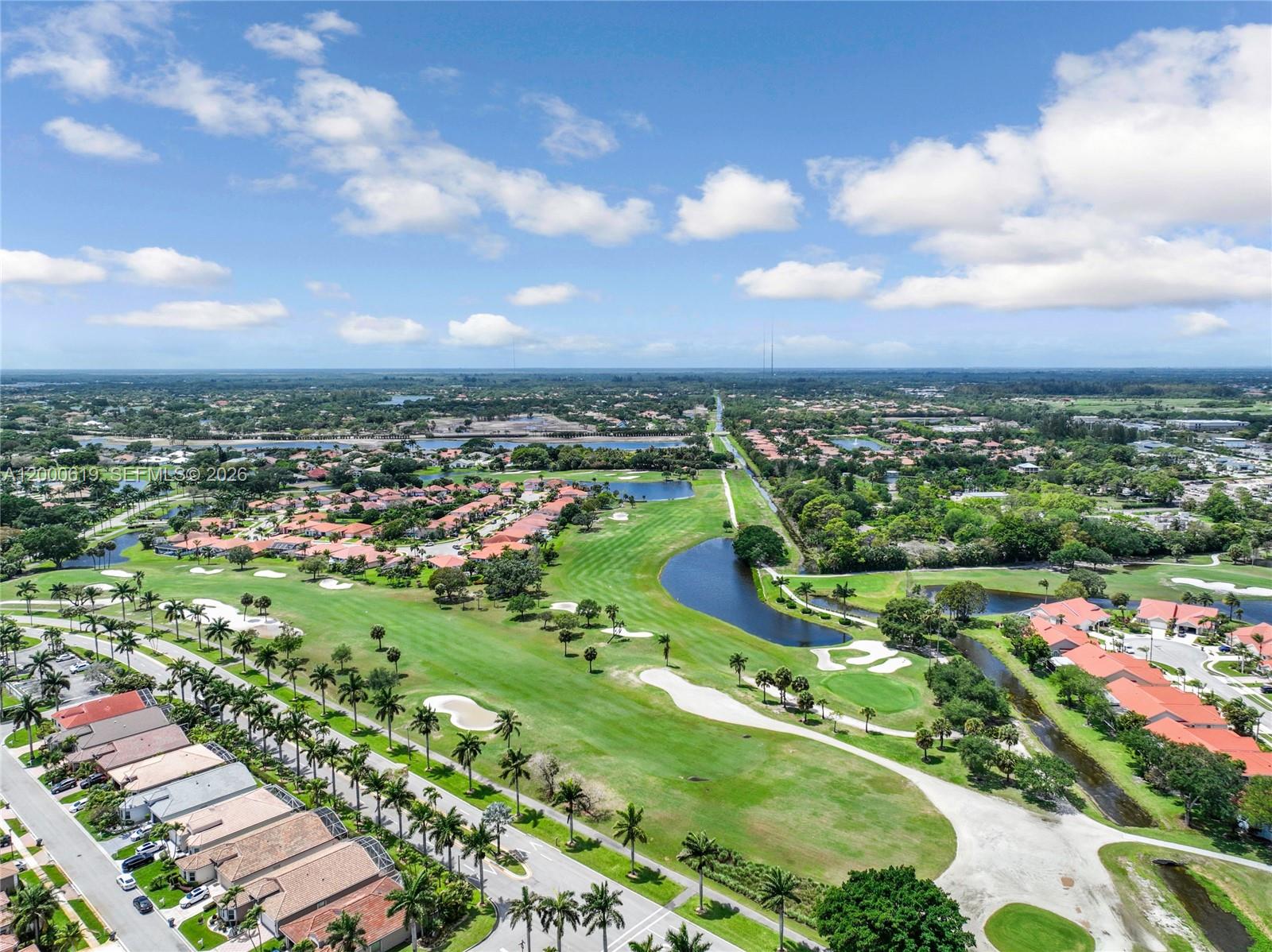 BALMORAL COUNTRY CLUB LAC - Residential