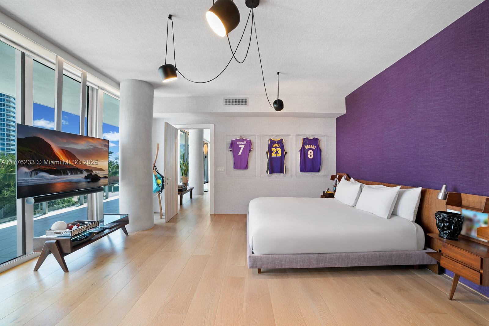 ONE OCEAN CONDO - Residential