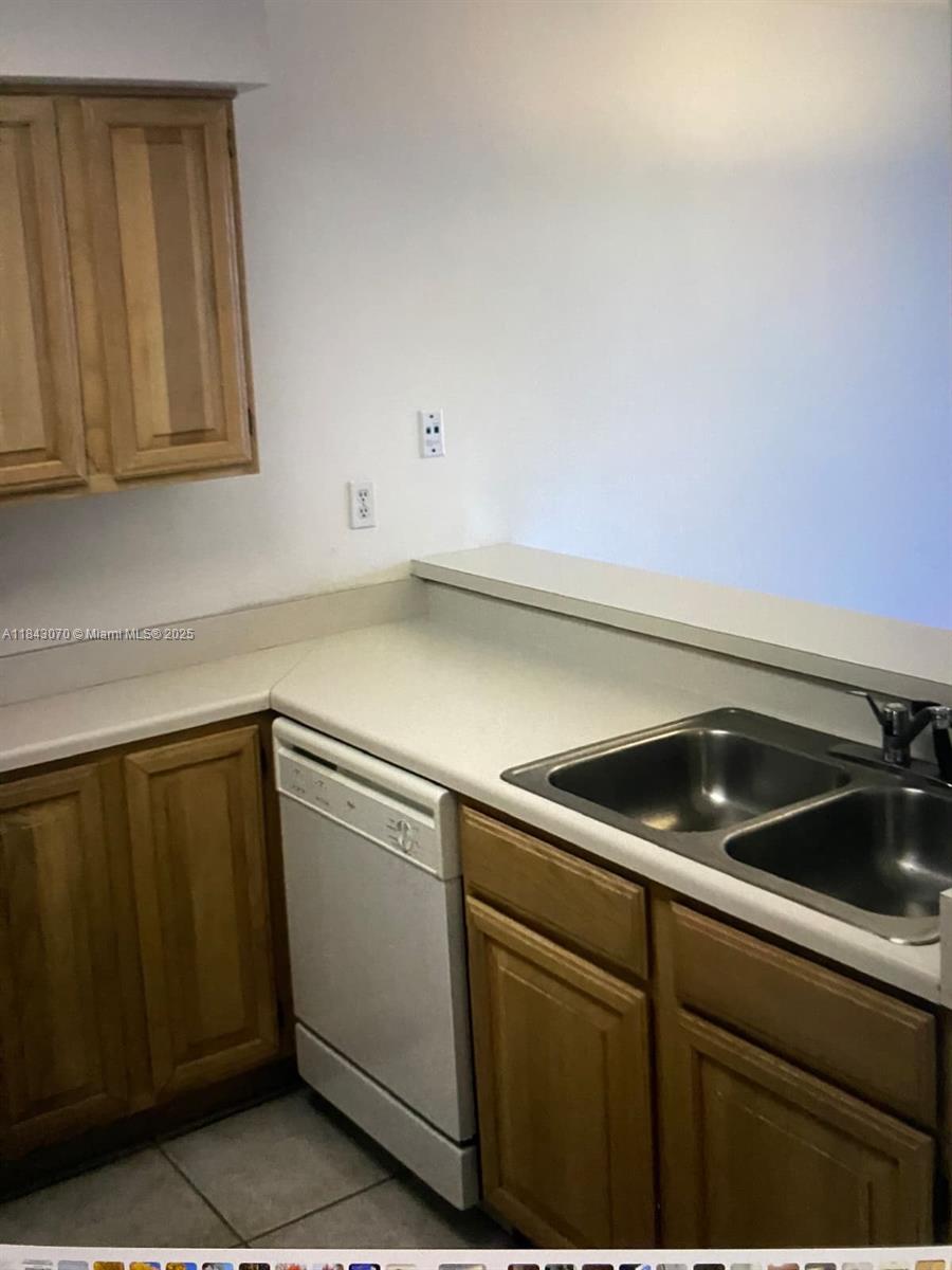 1280 S Alhambra Cir 1319