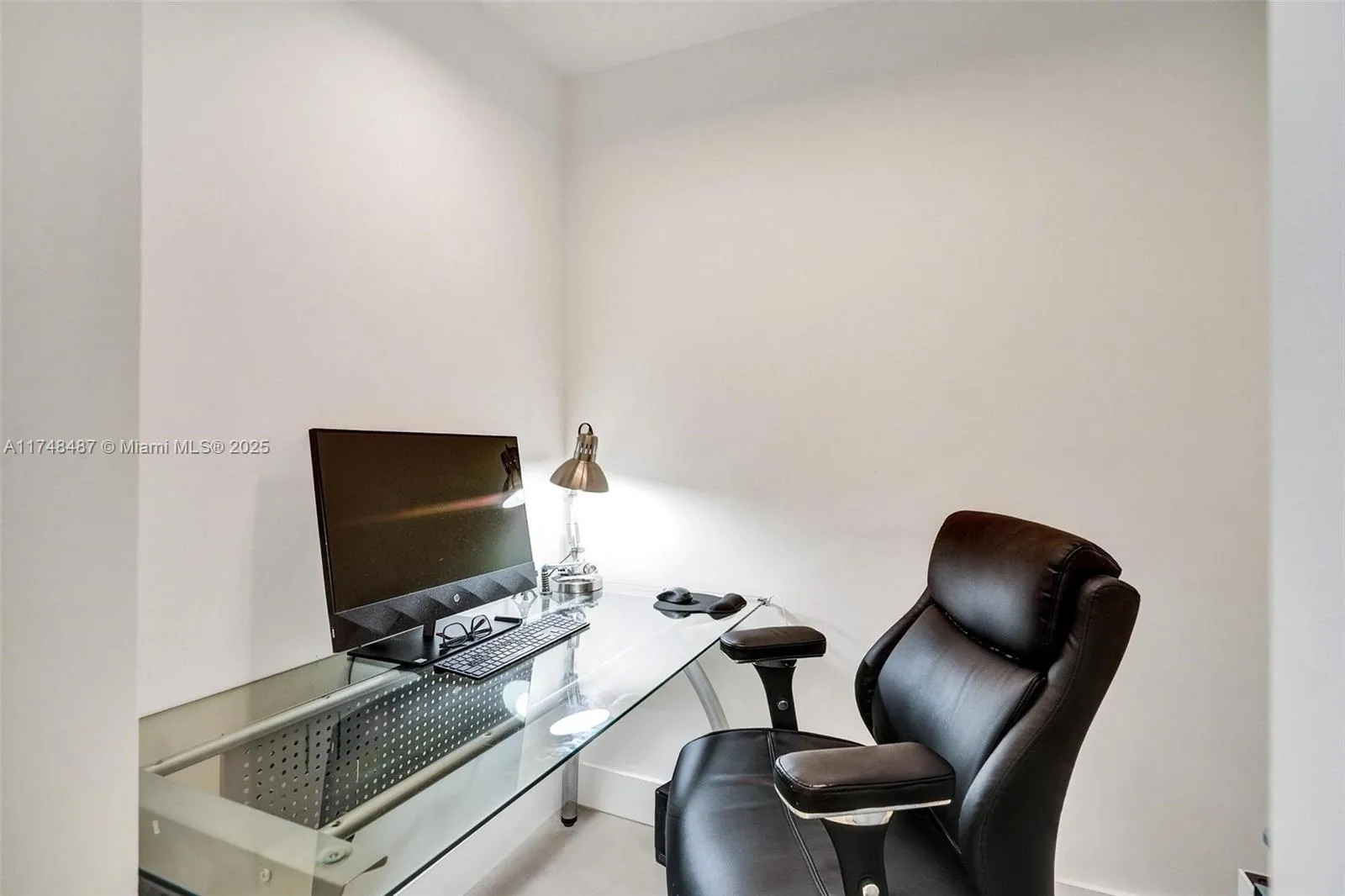 Miami, Florida 33181, United States, 1 Bedroom Bedrooms, ,2 BathroomsBathrooms,Residential,Active,77191