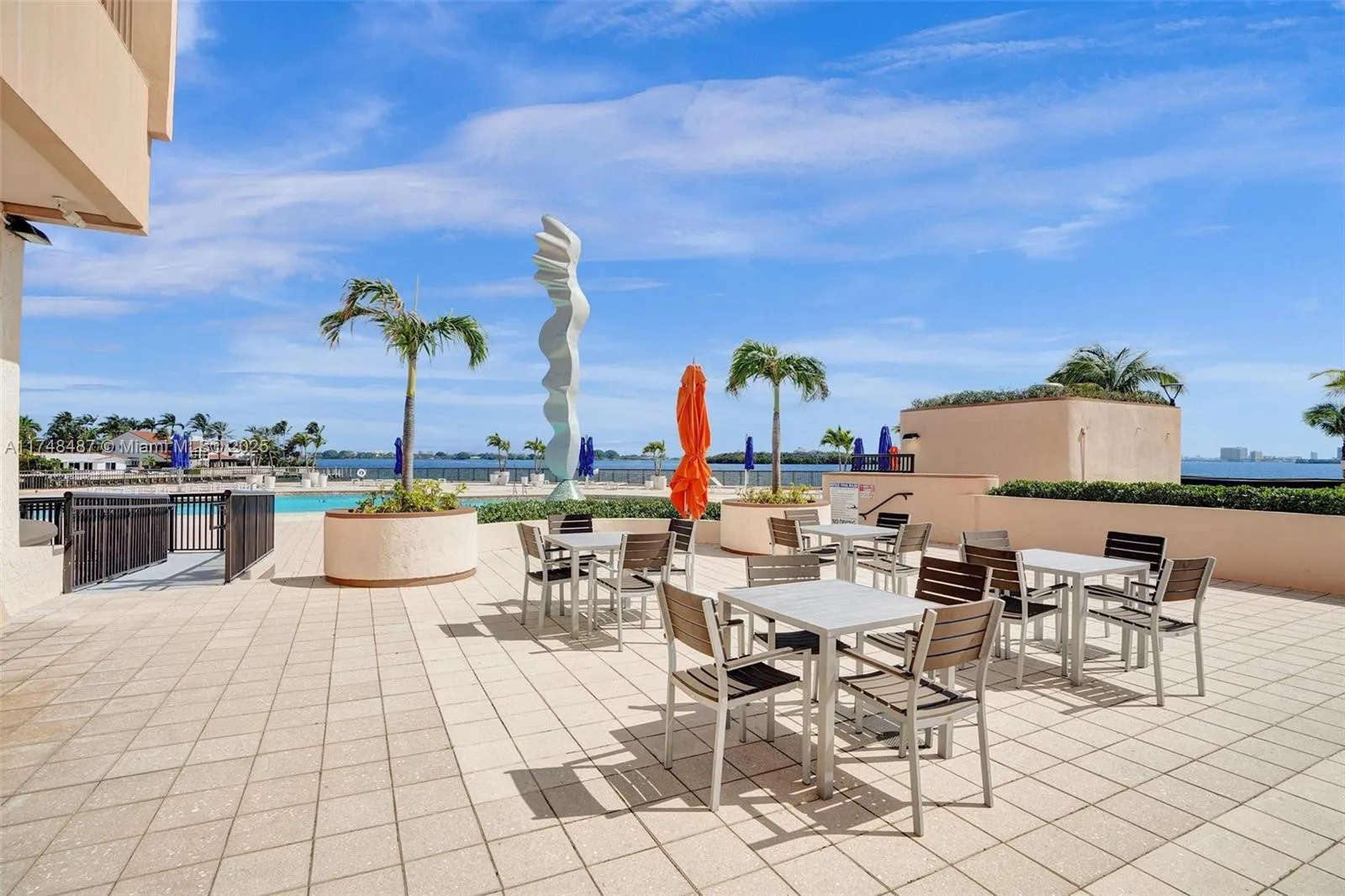 Miami, Florida 33181, United States, 1 Bedroom Bedrooms, ,2 BathroomsBathrooms,Residential,Active,77191