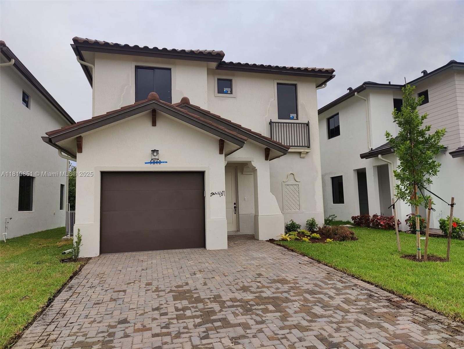 5840 Agostino Way, Ave Maria, Collier County, Florida - 3 Bedrooms  
3 Bathrooms - 