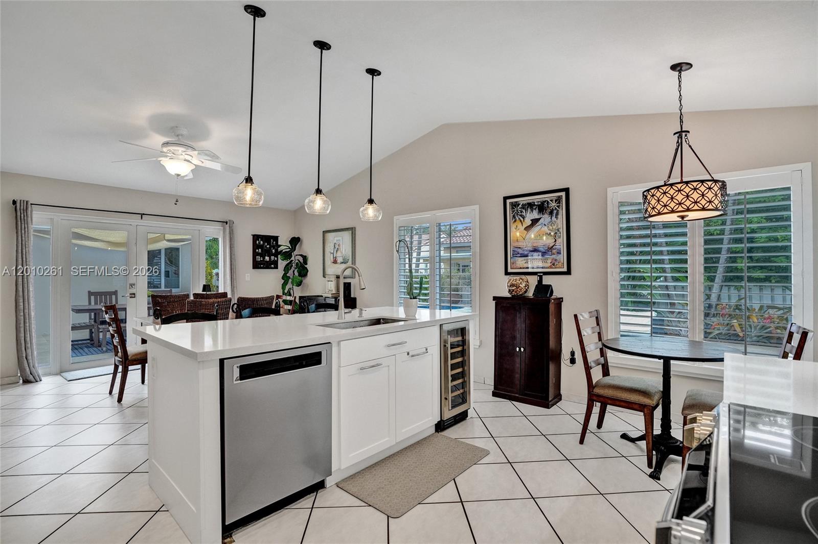 FLAMINGO ESTATES - Residential