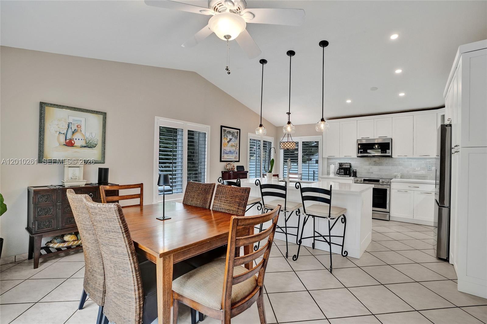 FLAMINGO ESTATES - Residential