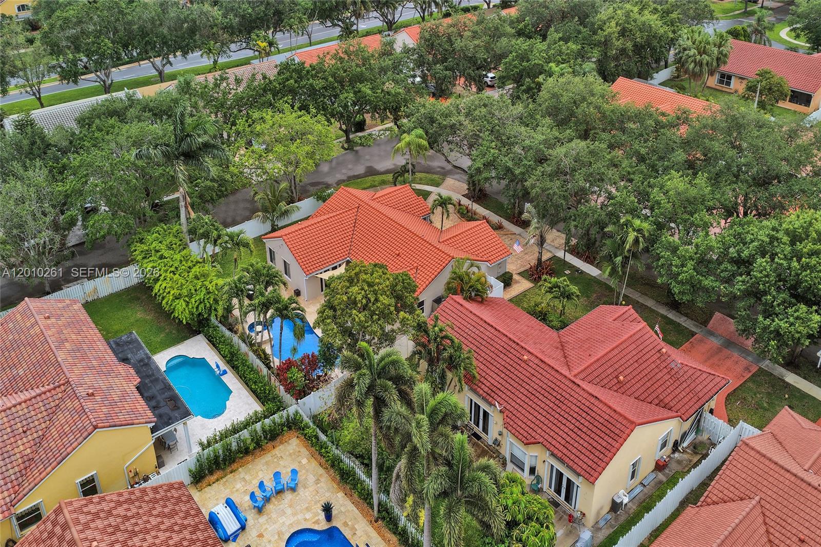 FLAMINGO ESTATES - Residential