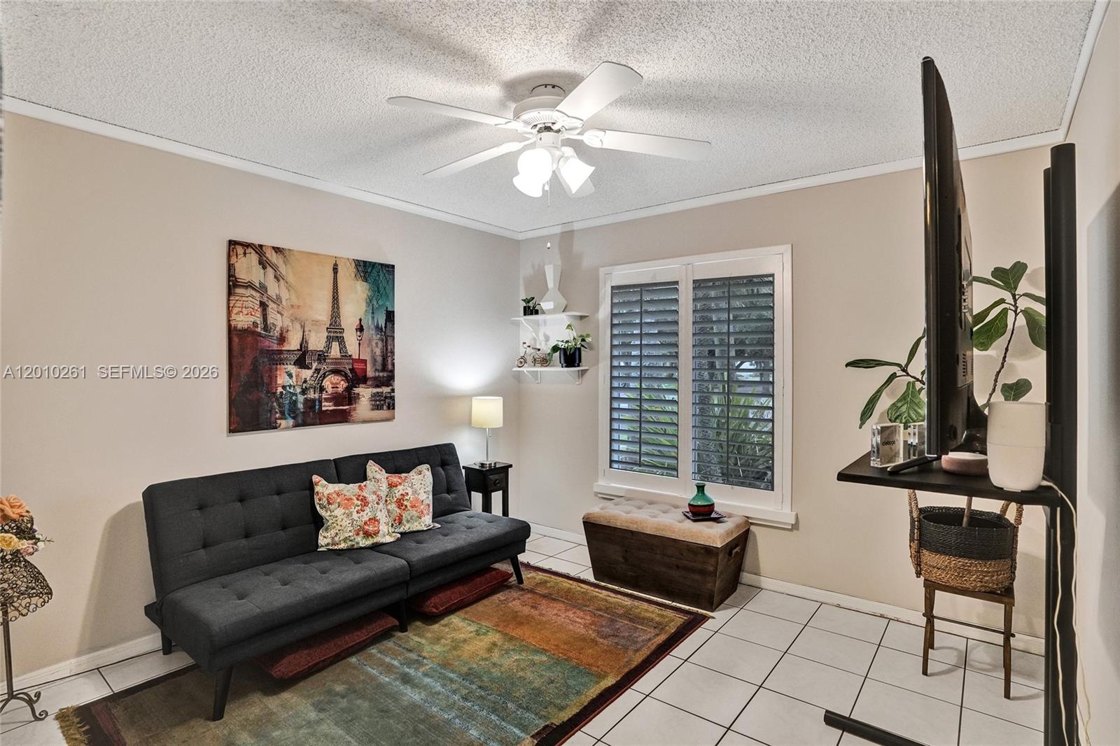 FLAMINGO ESTATES - Residential