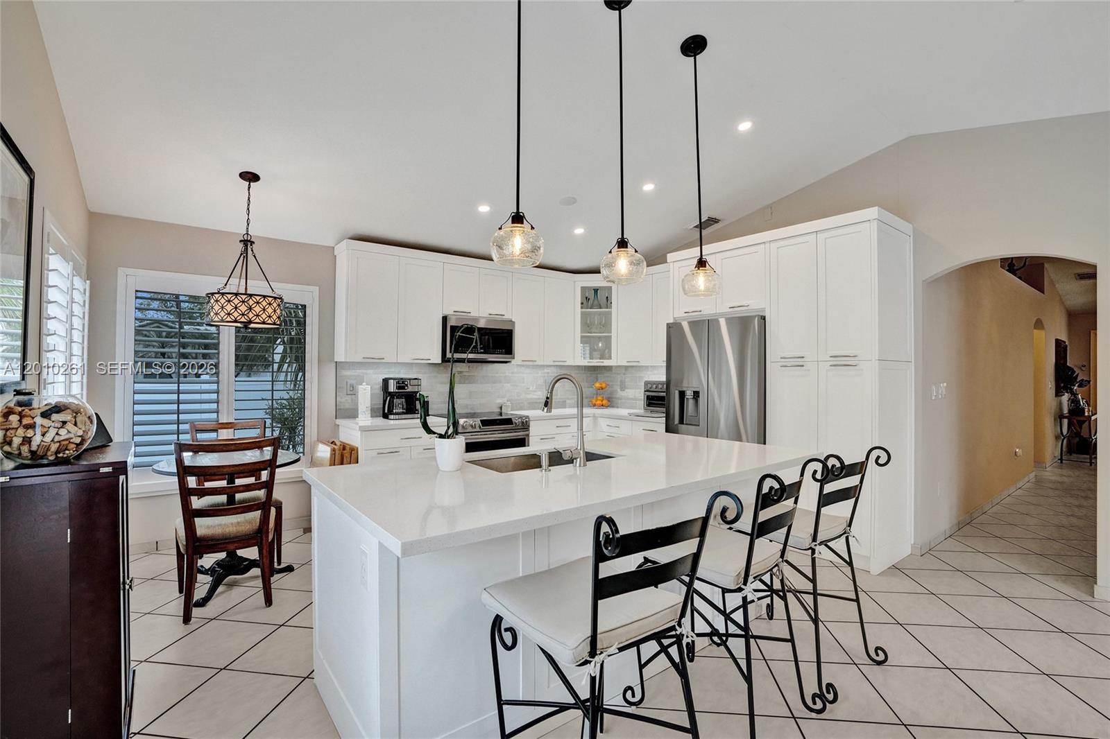 FLAMINGO ESTATES - Residential