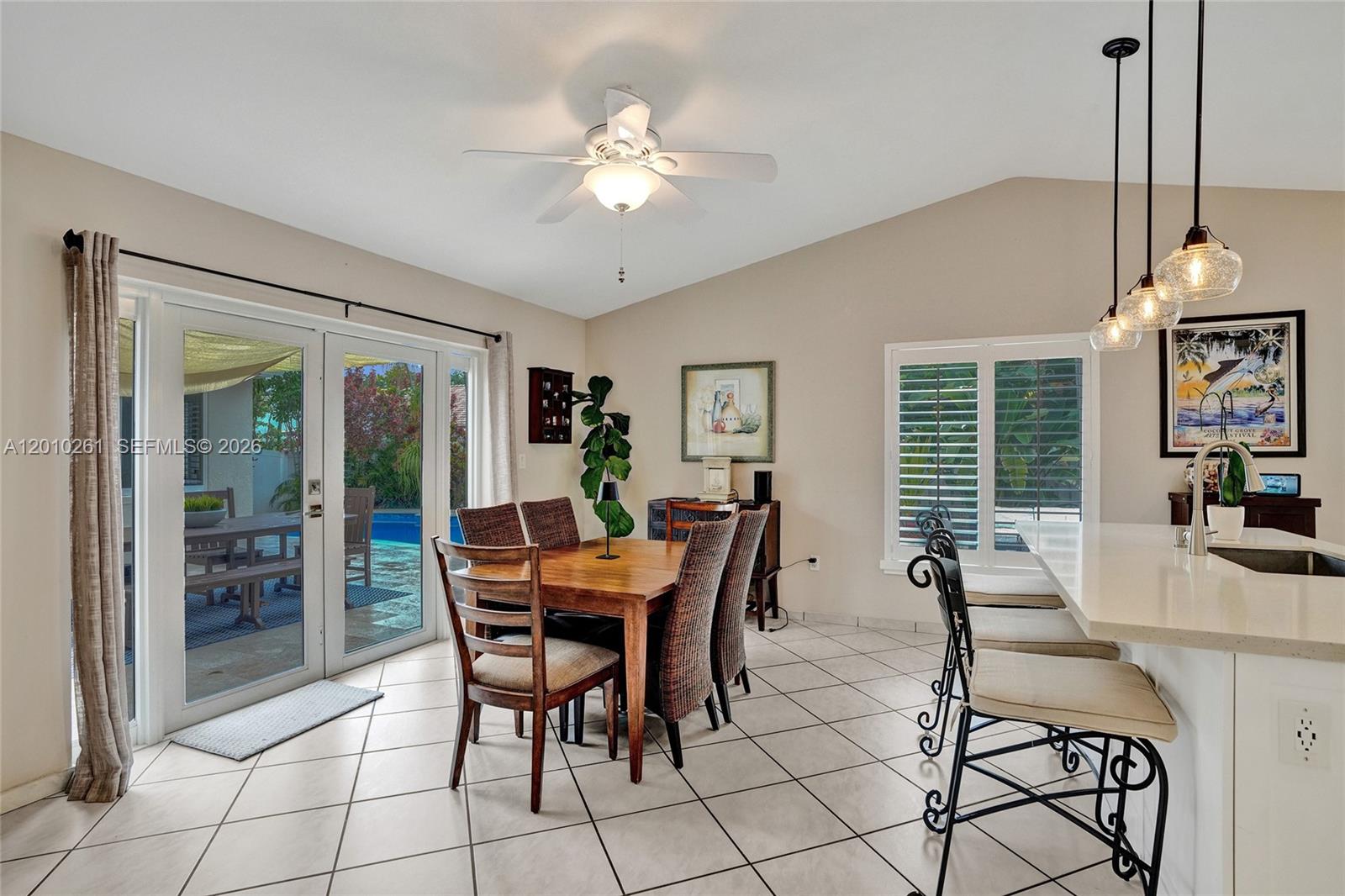 FLAMINGO ESTATES - Residential