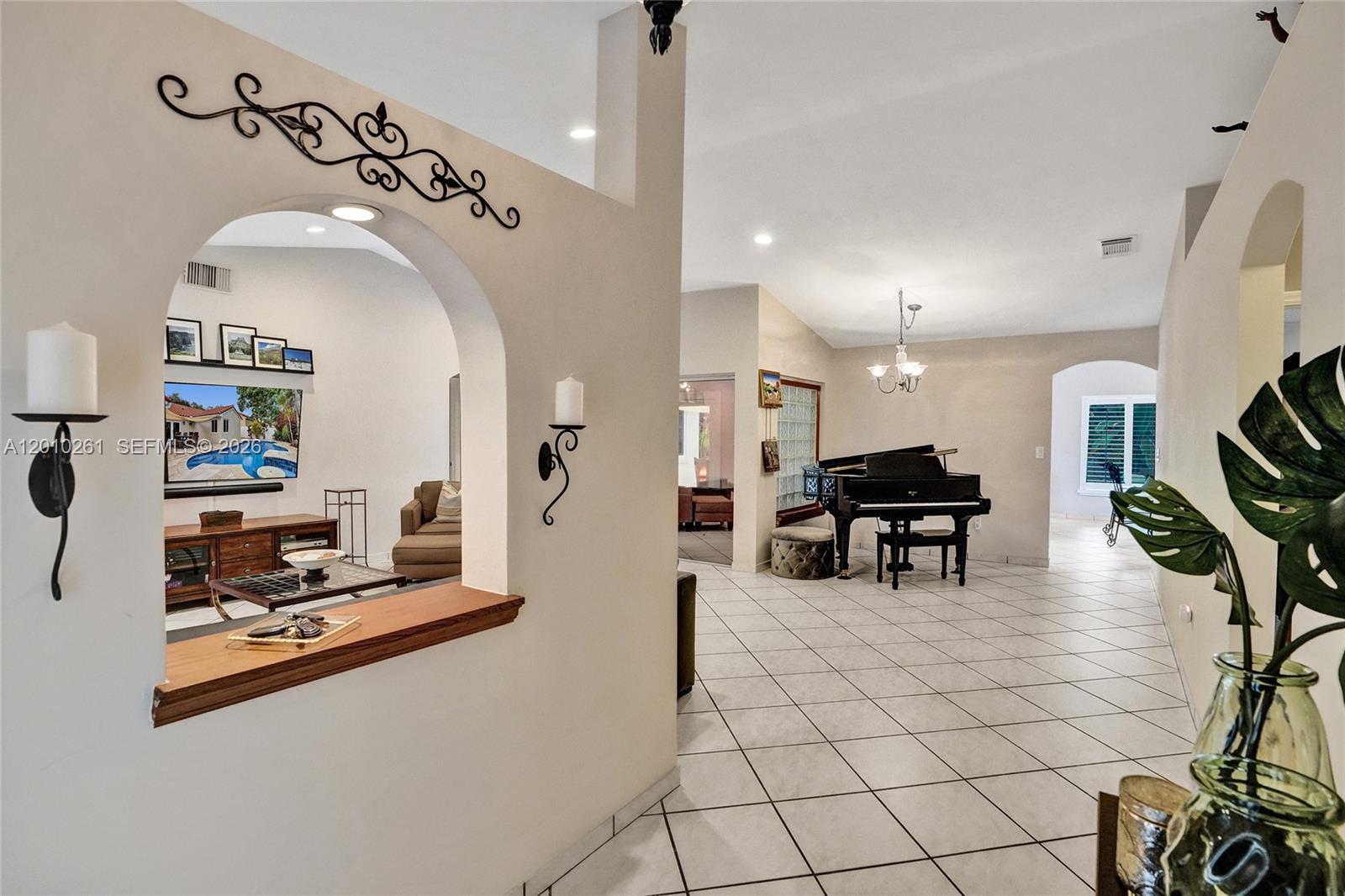 FLAMINGO ESTATES - Residential