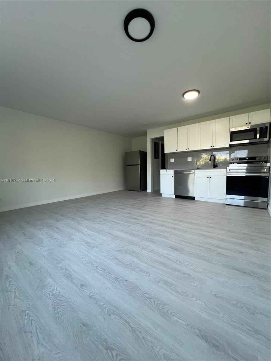 CORAL HIGHLANDS RESUB BLK - Residential Lease