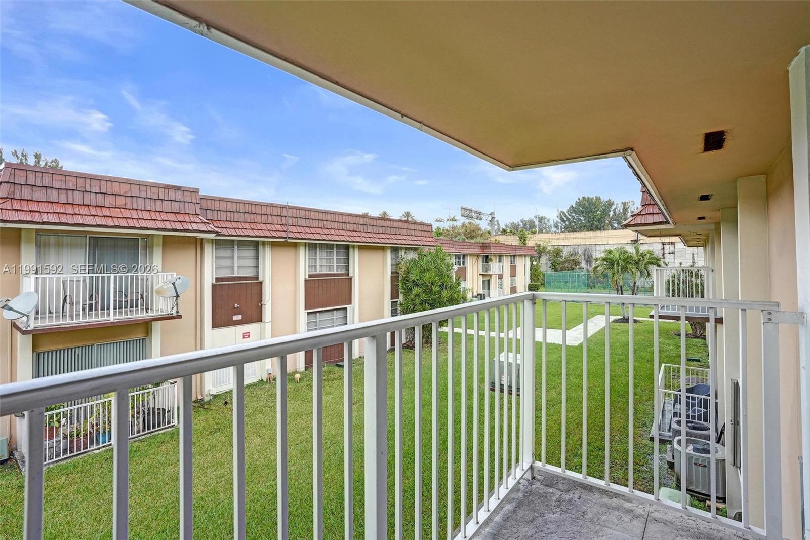 LAKEVIEW GARDENS CONDO - Residential Lease