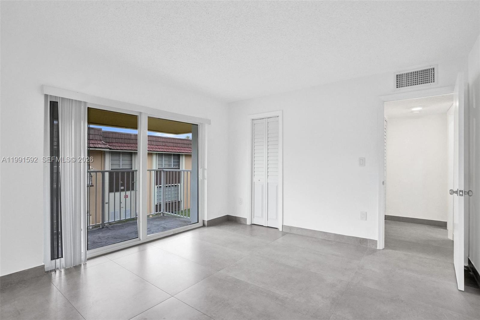 LAKEVIEW GARDENS CONDO - Residential Lease