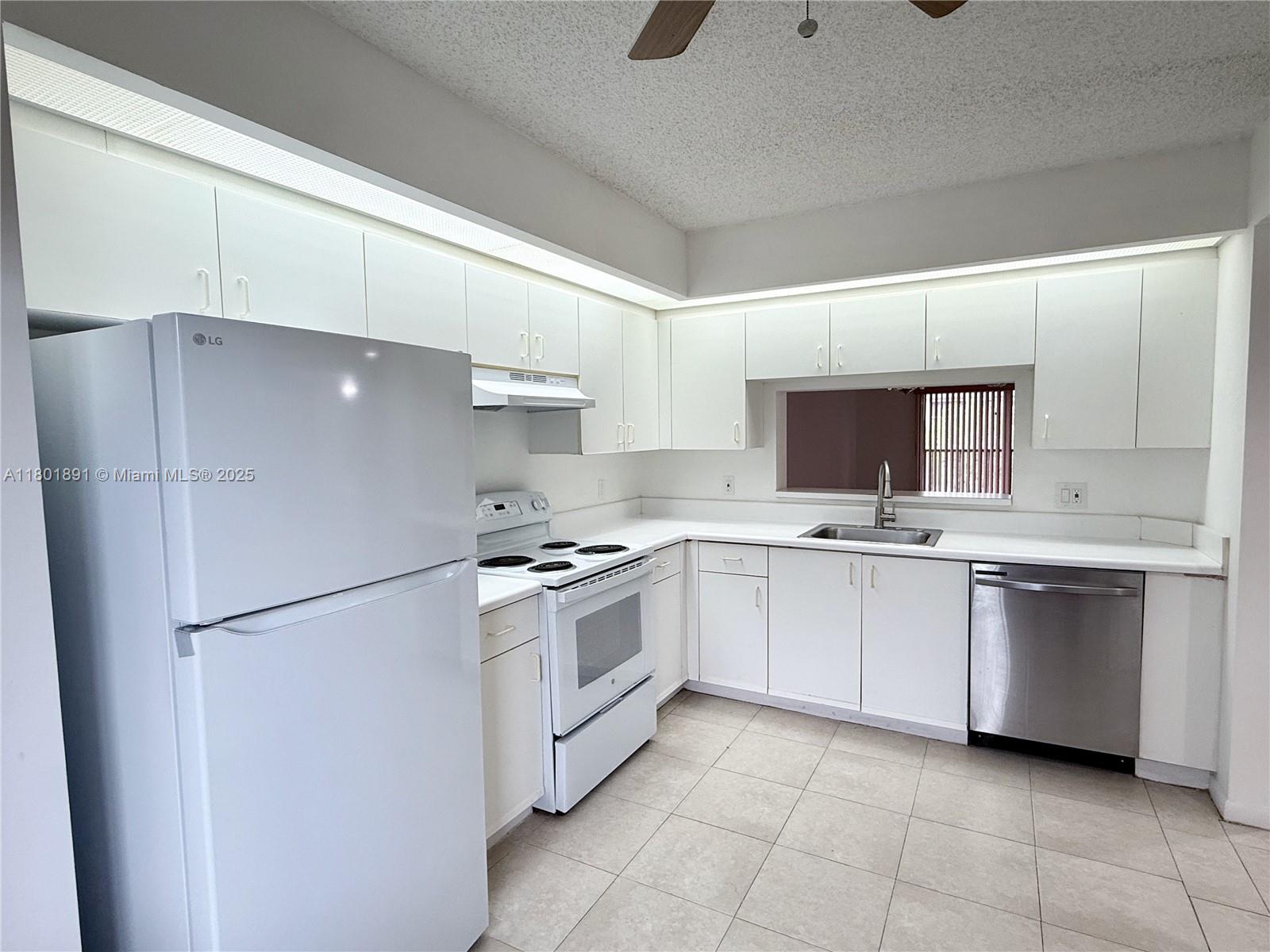 12650 SW 15th St 303F