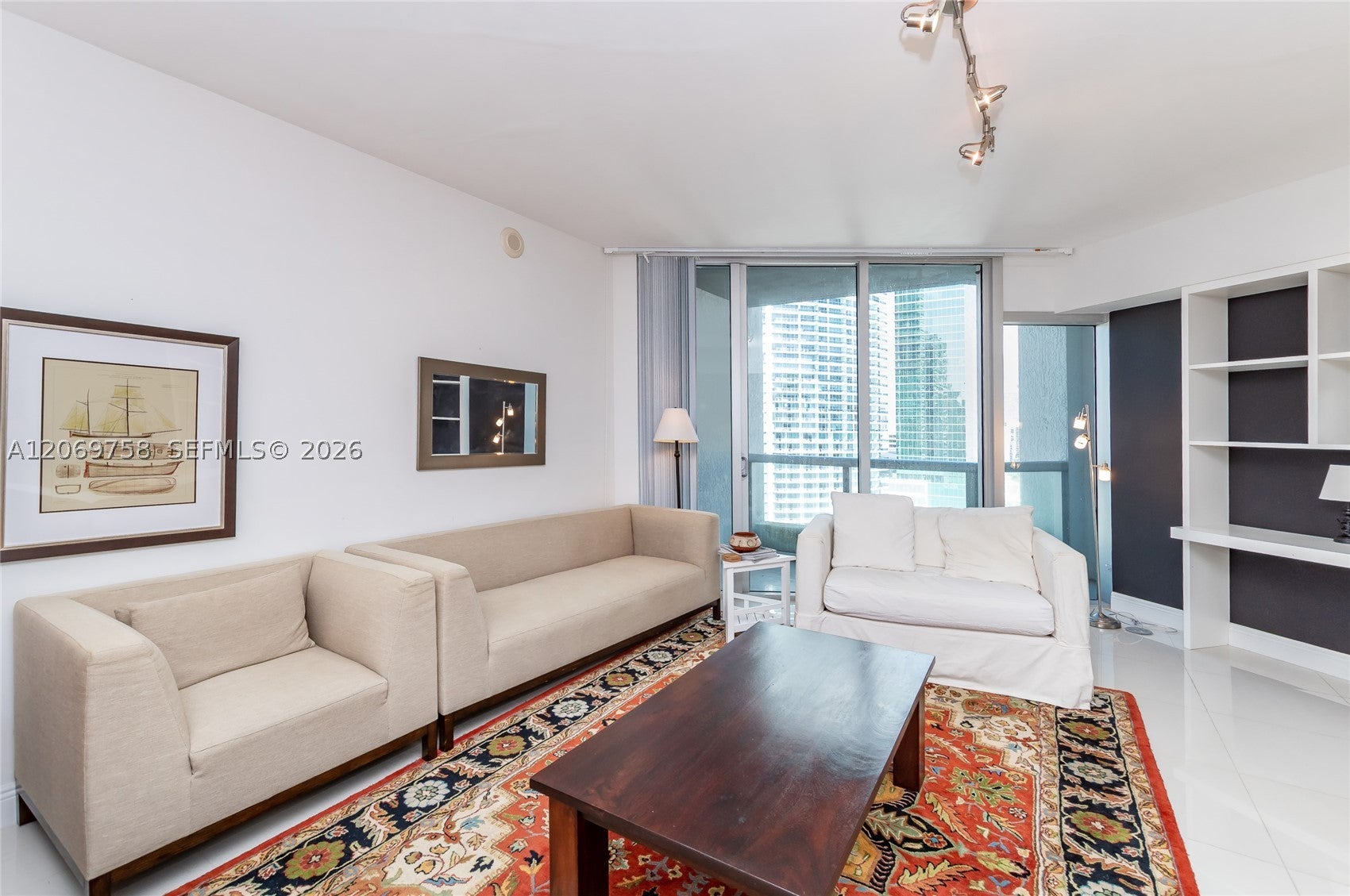 475 Brickell Ave 2908