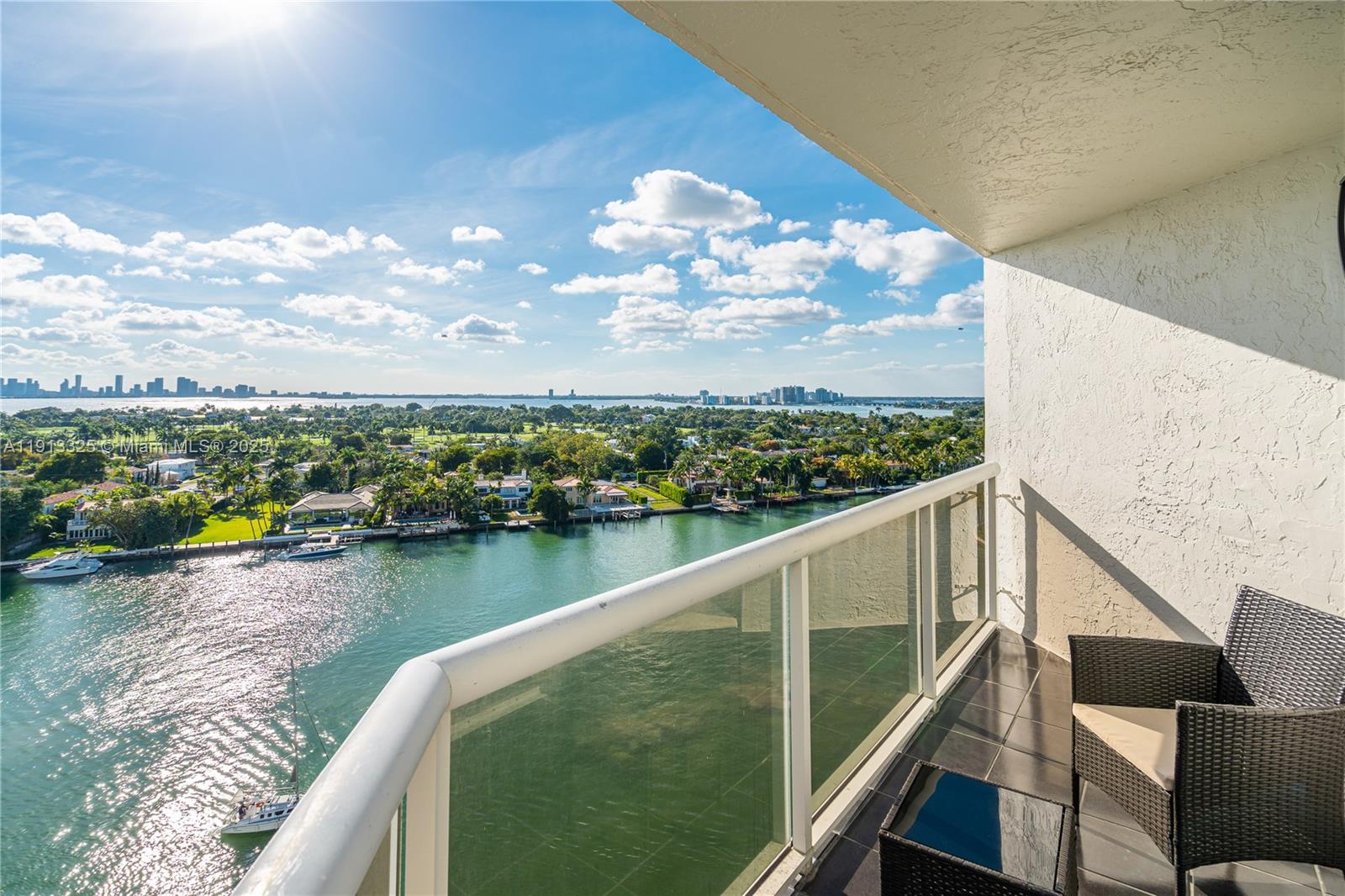 LA RIVE GAUCHE CONDO - Residential Lease