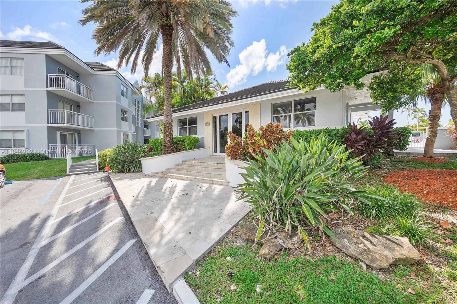 8620 SW 212th St 301