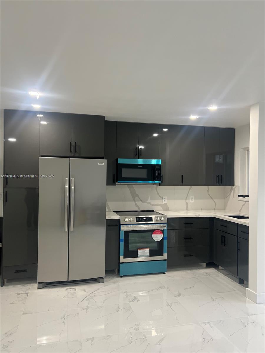 GARDEN TERRACE APTS NO 10 - Residential