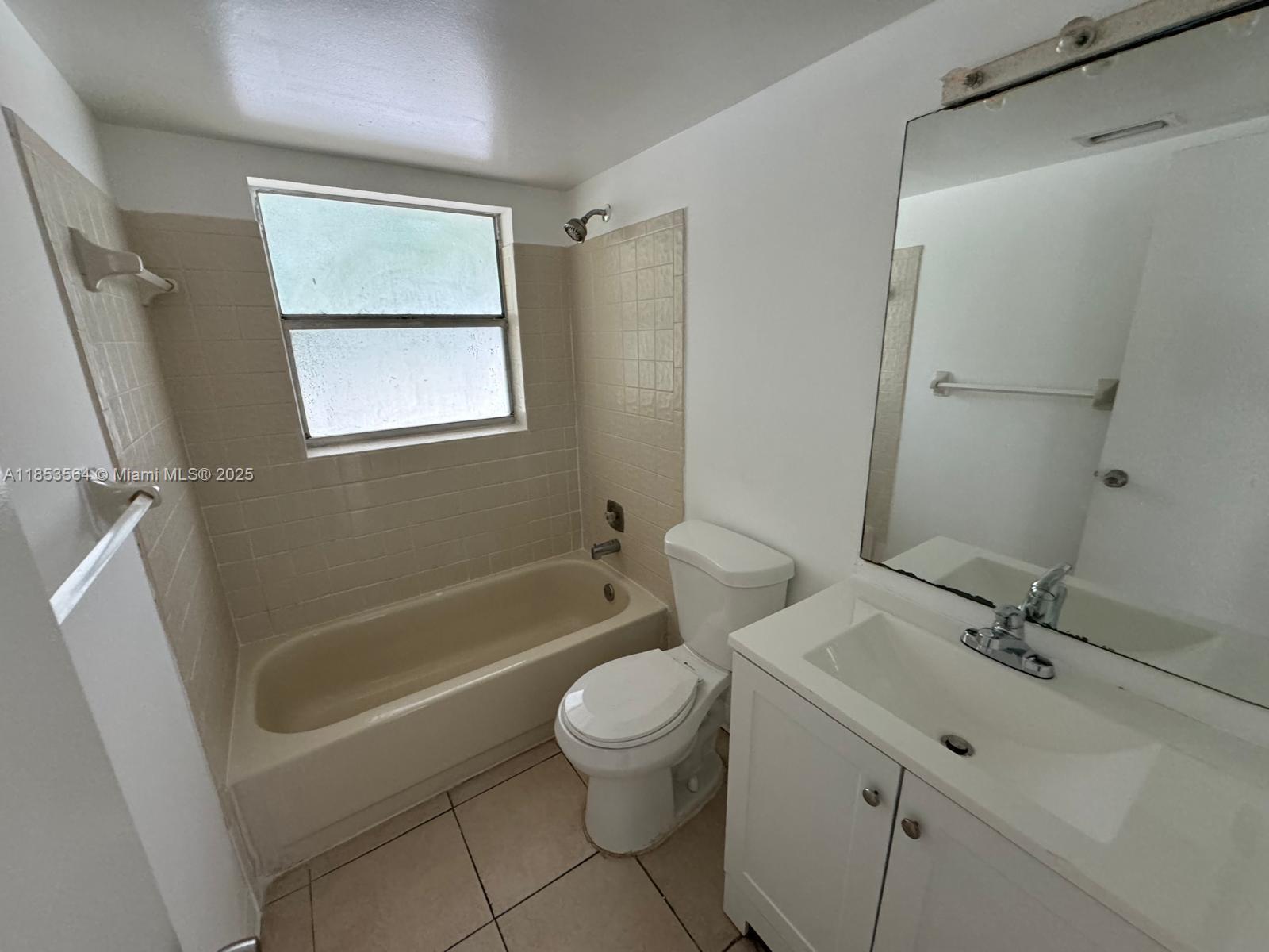 LAKEWOOD VILLAGE - Residential