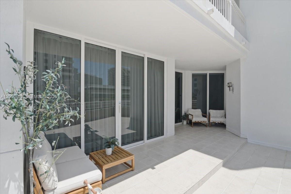 801 Brickell Key Blvd 409