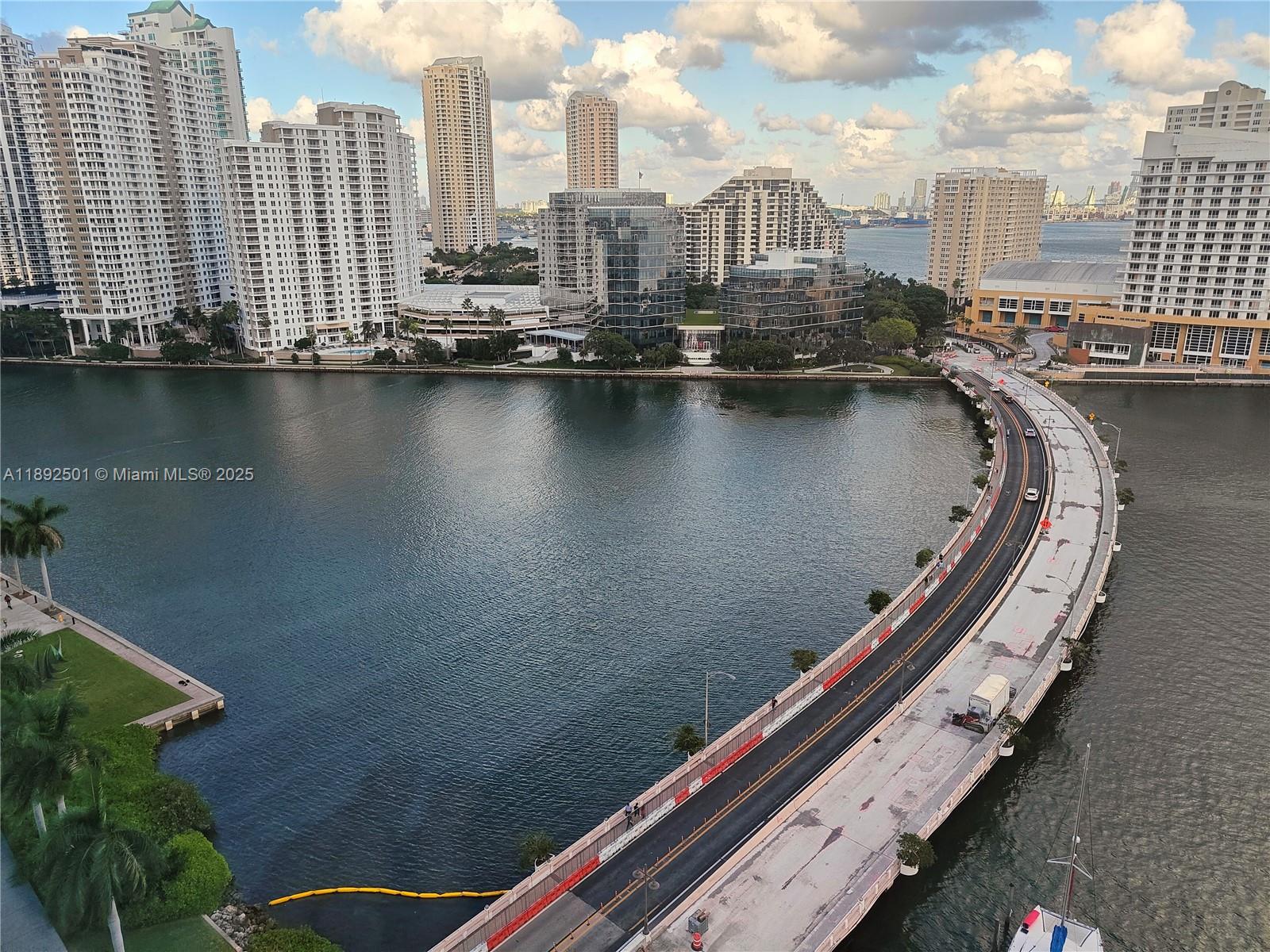 801 Brickell Bay Dr 1961