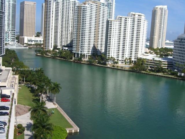 FOUR AMBASSADORS CONDO PH - Residential