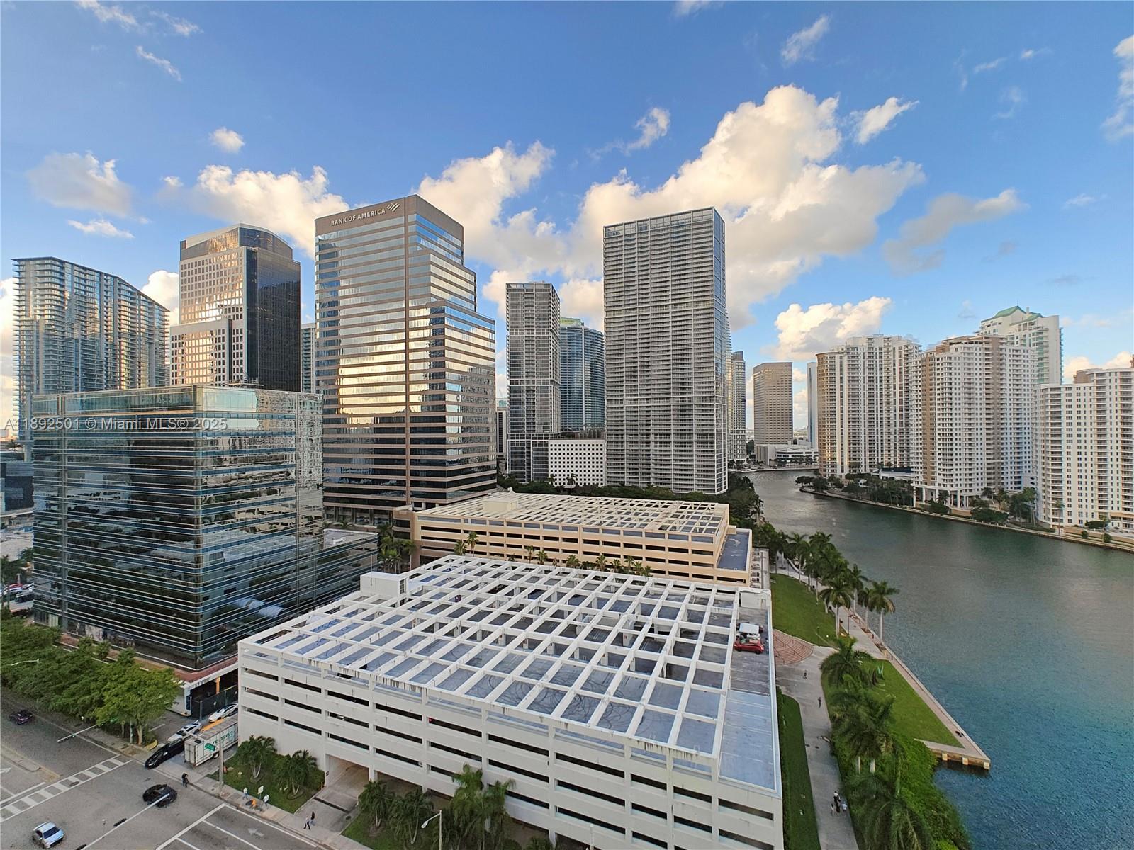 801 Brickell Bay Dr 1961