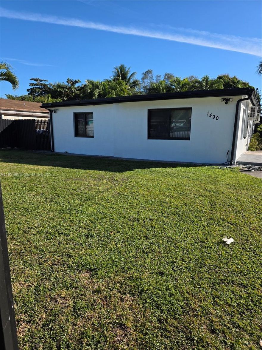 Very nice 3/2 family home located in the heart of North Miami Beach. Very spacious rooms, recently remodeled, quartz counter-top kitchen, vinyl floor was replaced by ceramic tiles. Large back yard ready for any party. The current owner has an Rv in the back witch will be removed before closing. It's owner occupied, please call the listing agent for showing.