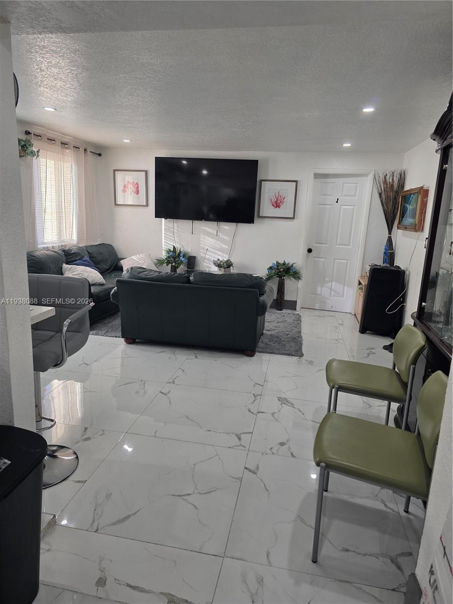 ARCH CREEKS ESTATES - Residential