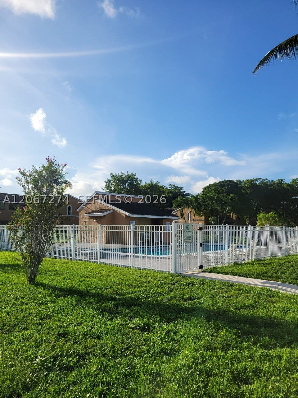 8075 NW 71st Ct, Tamarac FL 33321