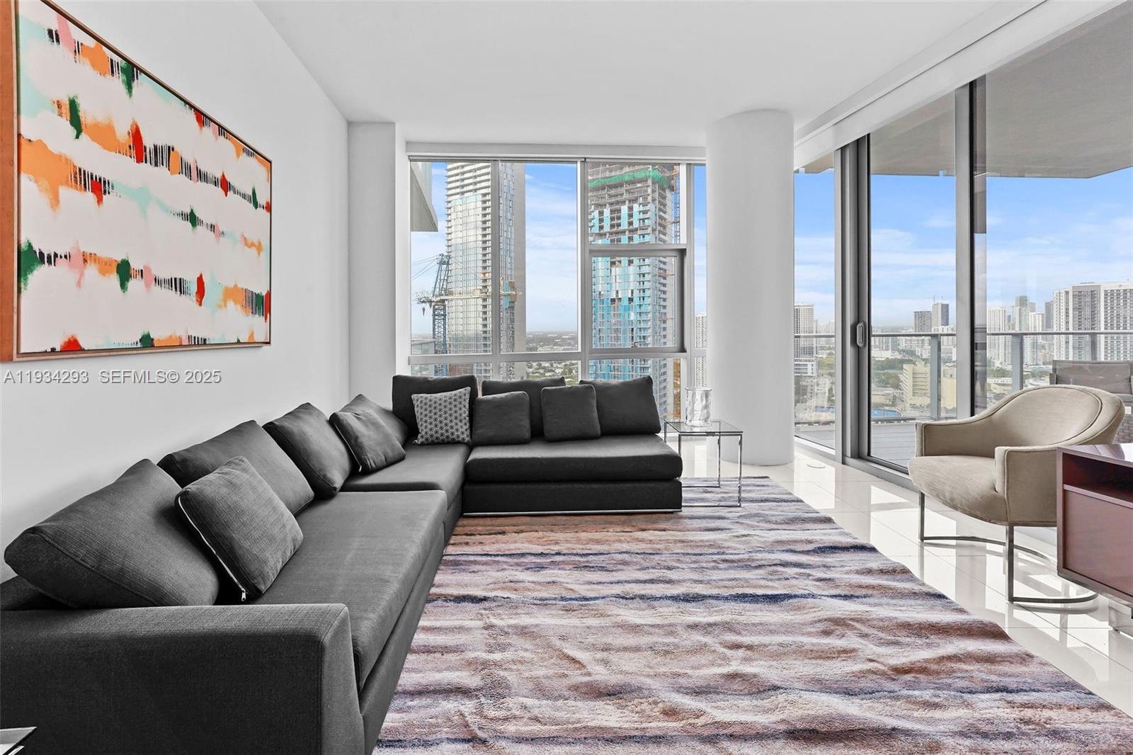 851 NE 1st Avenue 2601