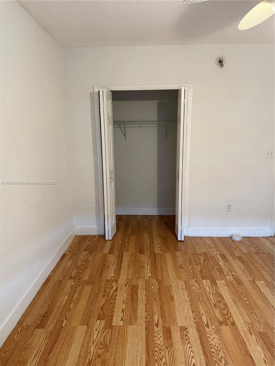 EVENING STAR CONDO - Residential Lease
