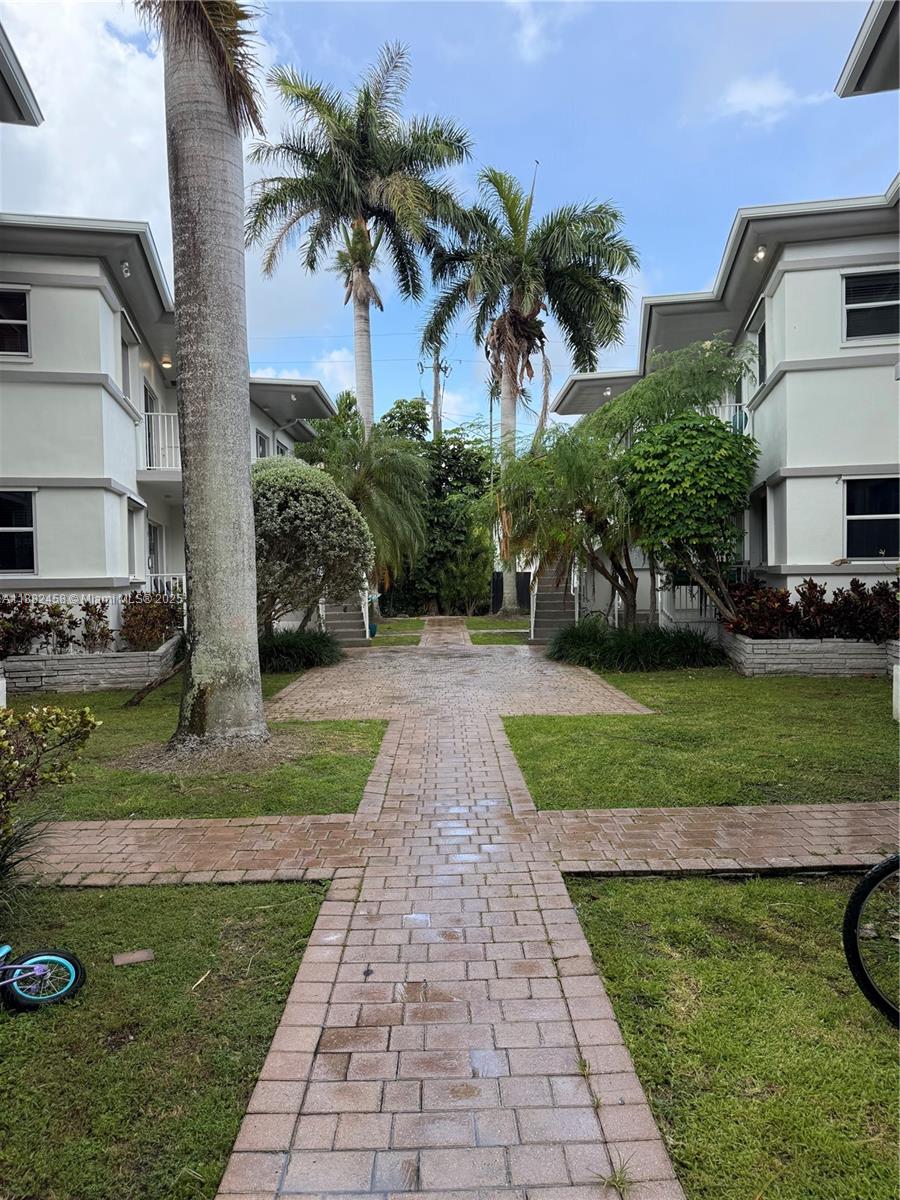 EVENING STAR CONDO - Residential Lease