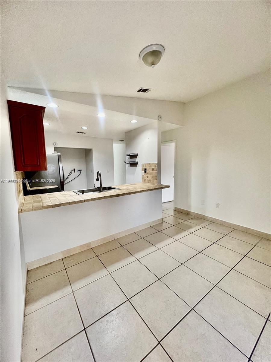 EL PRADO BY THE LAKE - Residential Lease