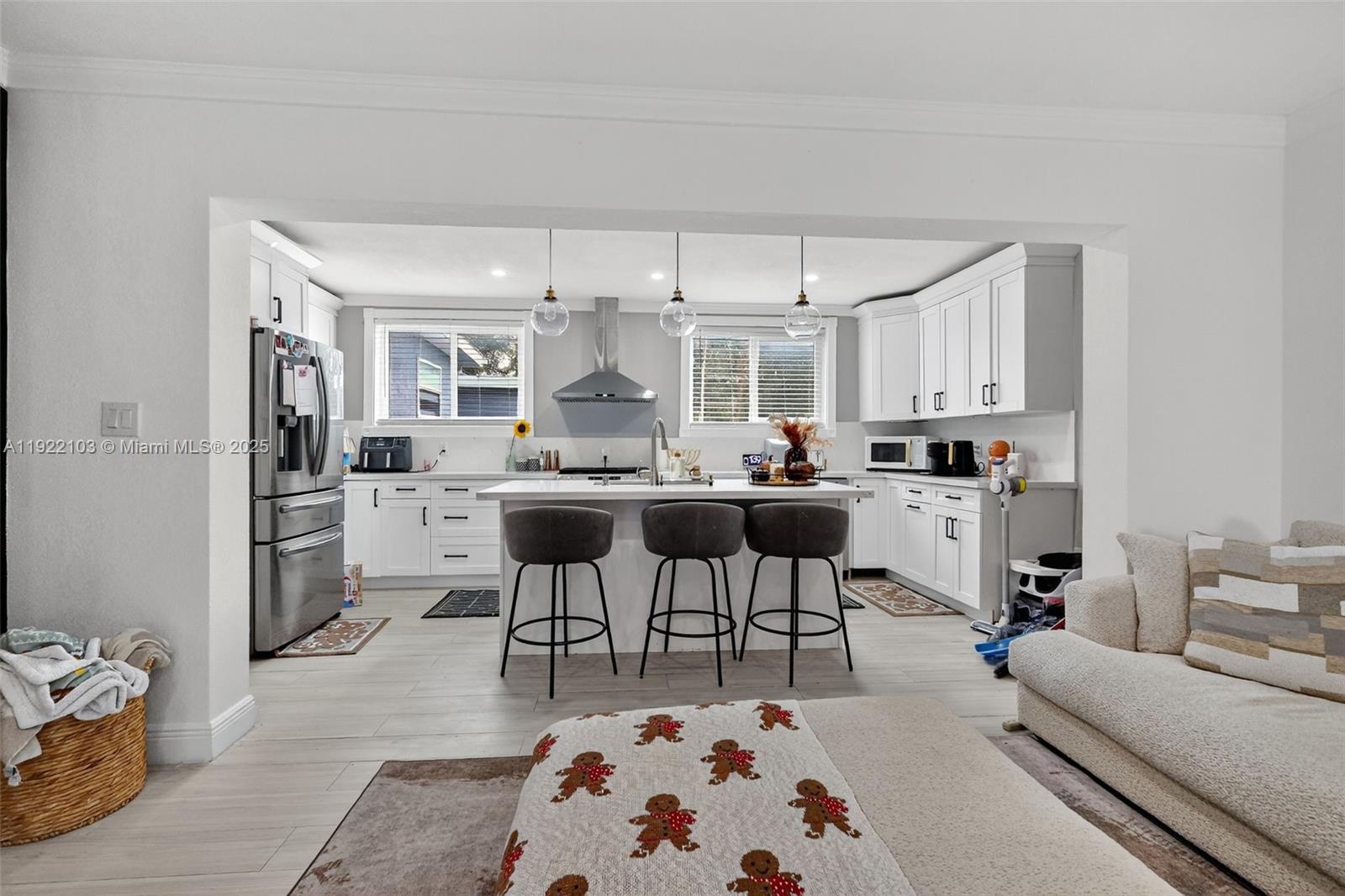 SCOTT LAKE MANOR SEC 5 - Residential Lease