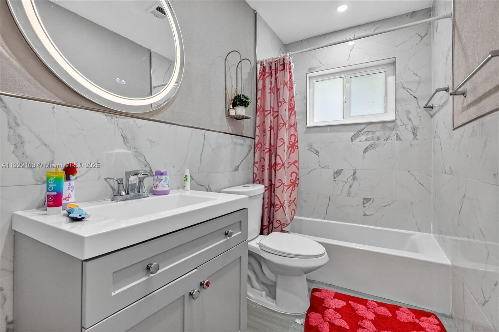 SCOTT LAKE MANOR SEC 5 - Residential Lease