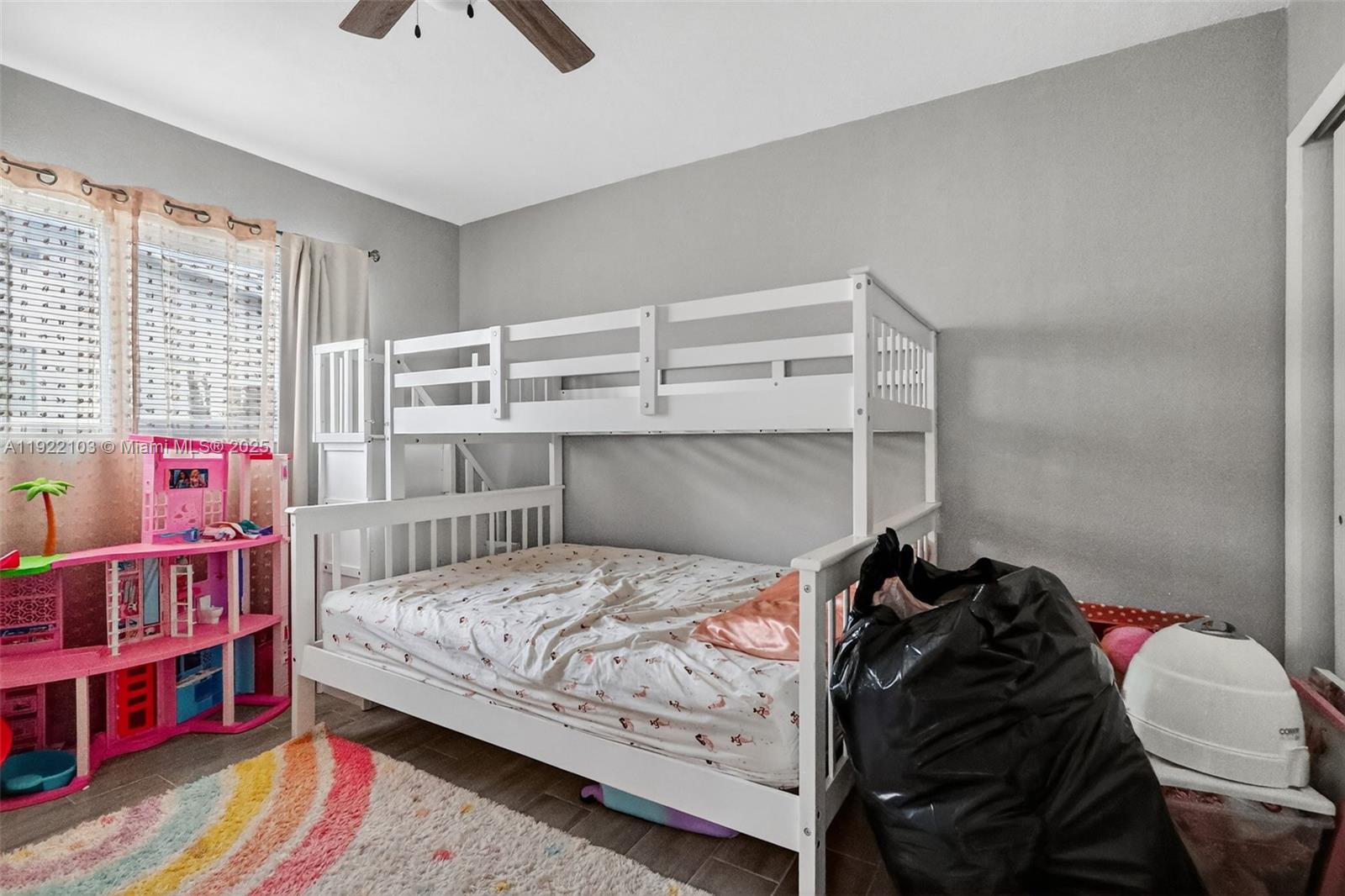 SCOTT LAKE MANOR SEC 5 - Residential Lease