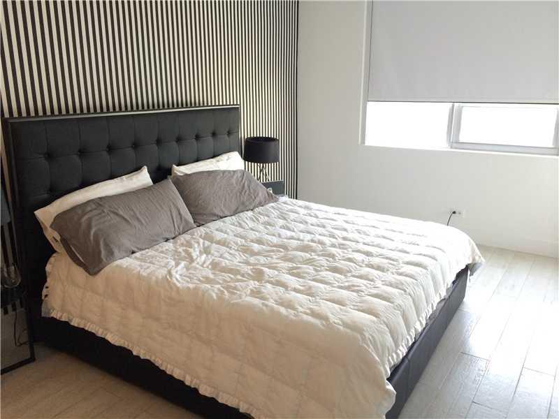 FLAMINGO SOUTH BEACH I CO - Residential Lease