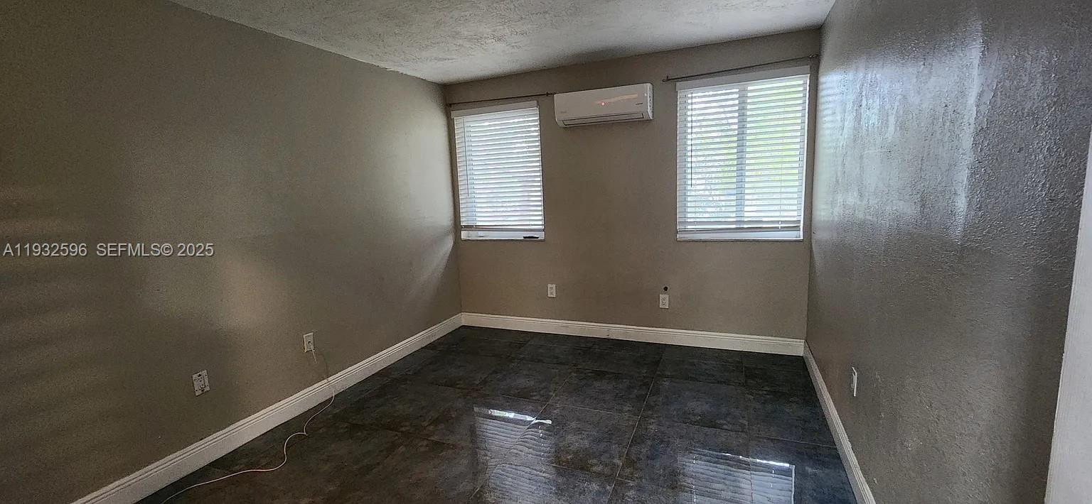 LITTLE RIVER GARDENS - Residential Lease