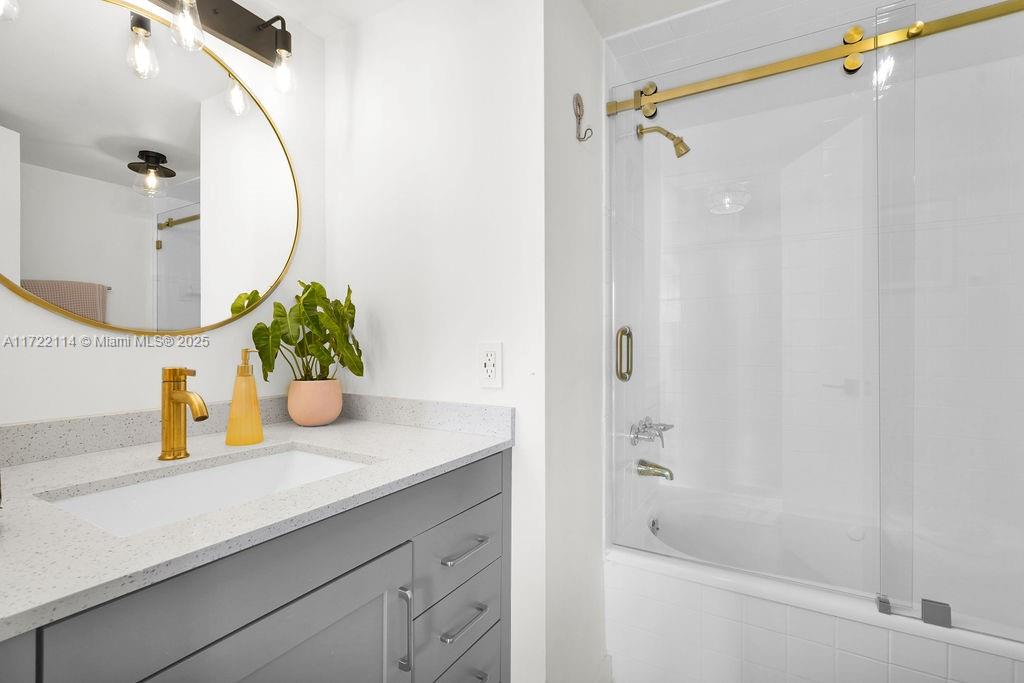 GUILDFORD CONDO - Residential
