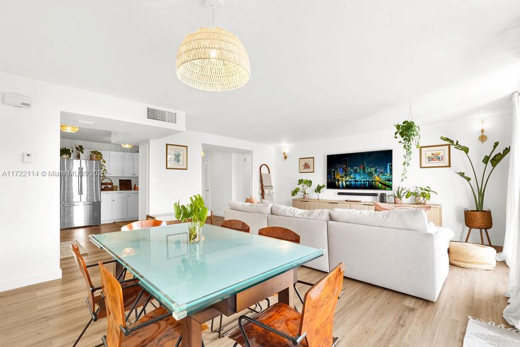 GUILDFORD CONDO - Residential