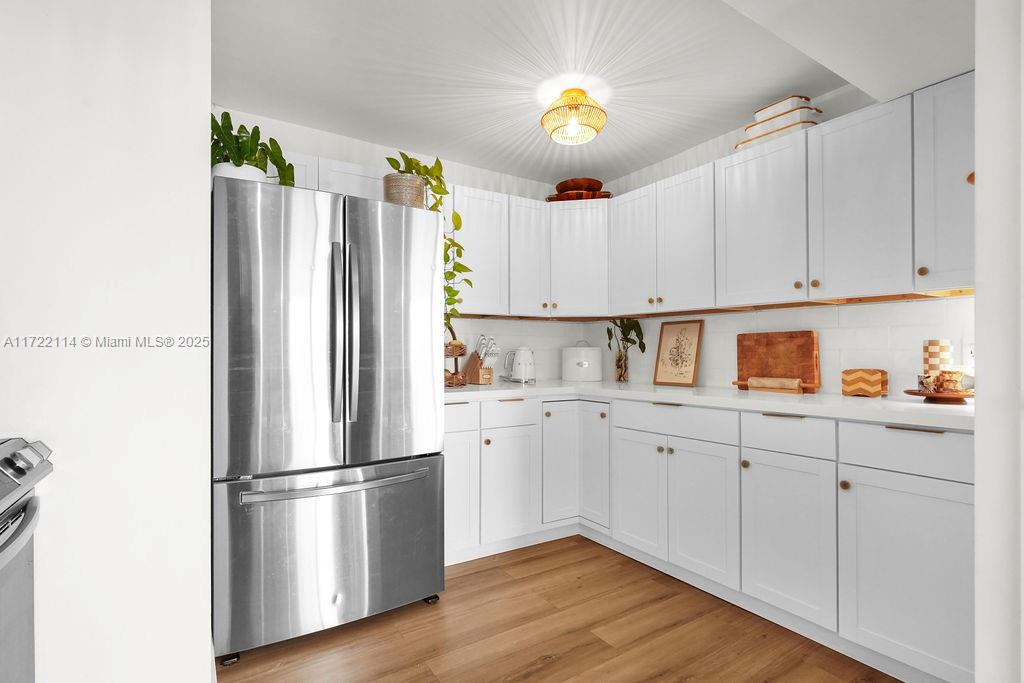 GUILDFORD CONDO - Residential