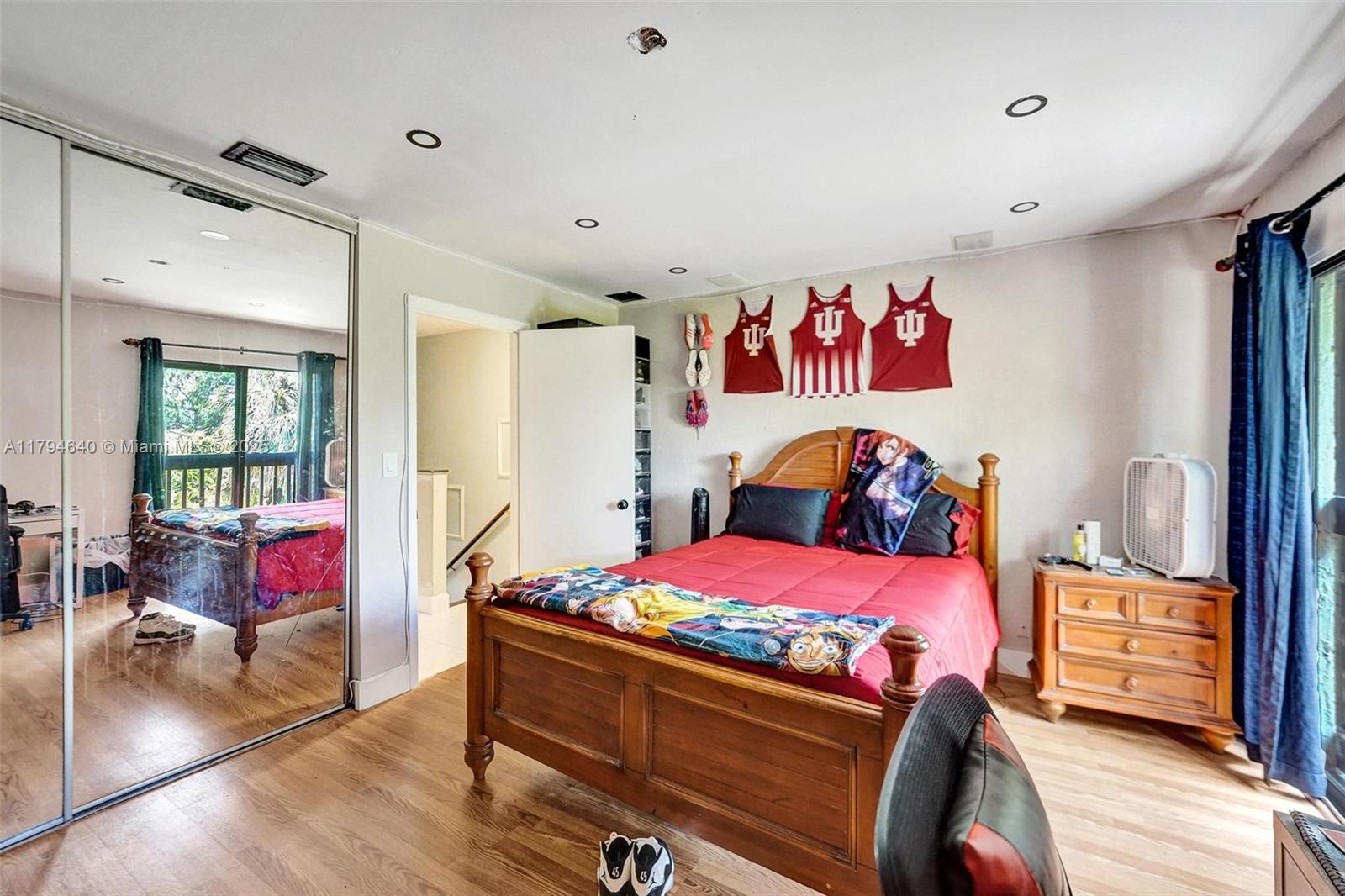 VILLAGER TOWNHOMES - Residential