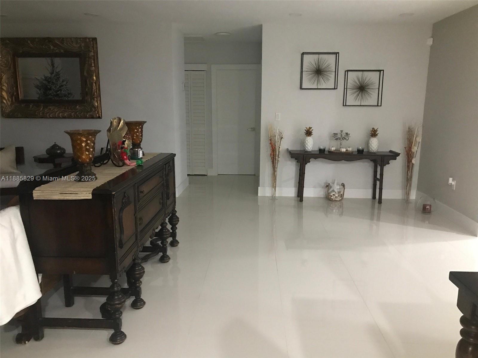 CAROL CITY - Residential